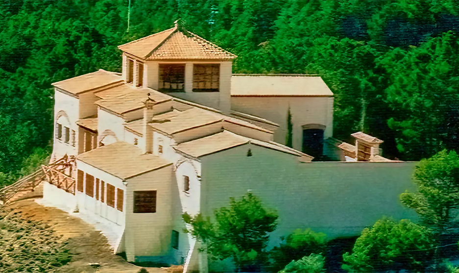 Centro de Recepción e Interpretación de la Naturaleza del Parque Natural de la Sierra de Huetor-Santillán. 